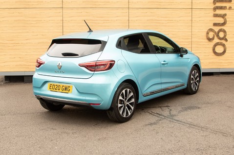 Renault Clio ICONIC TCE 5