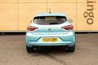 Renault Clio ICONIC TCE 8