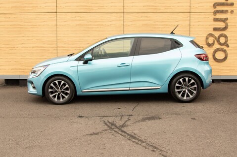 Renault Clio ICONIC TCE 16