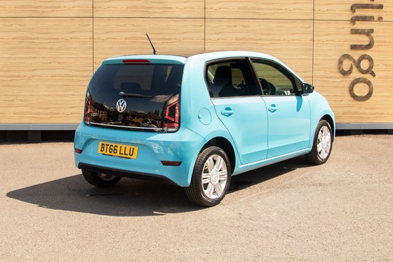 Volkswagen Up HIGH UP