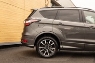 Ford Kuga ST-LINE 11