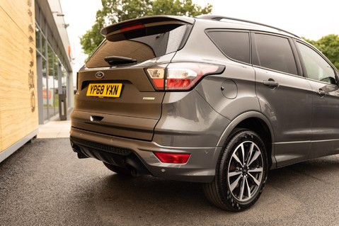 Ford Kuga ST-LINE 10