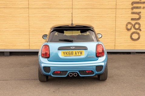 Mini Hatch COOPER S 8