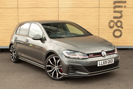 Volkswagen Golf GTI PERFORMANCE TSI DSG