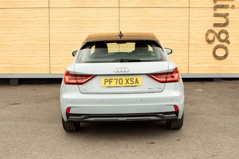 Audi A1 SPORTBACK TFSI SPORT 8