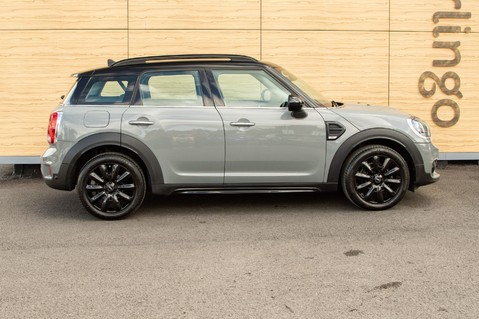 Mini Countryman COOPER 15