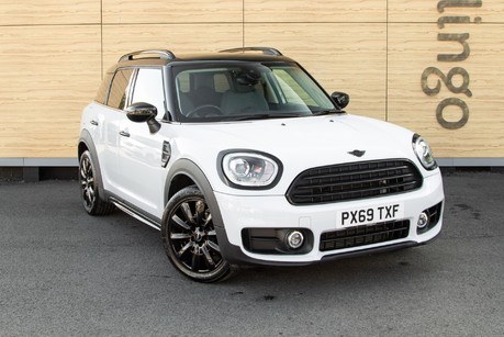 Mini Countryman COOPER CLASSIC