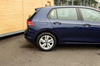 Volkswagen Golf LIFE TSI 11