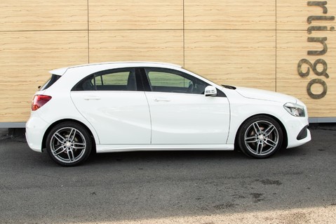 Mercedes-Benz A Class A 180 AMG LINE EXECUTIVE 15