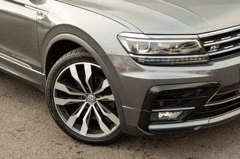 Volkswagen Tiguan R-LINE TDI 4MOTION DSG 4