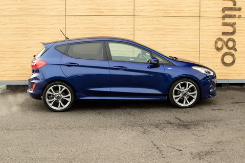 Ford Fiesta ST-LINE 15