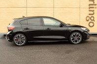 Ford Focus ST-LINE X 15