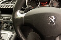 Peugeot 3008 E-HDI ALLURE 22