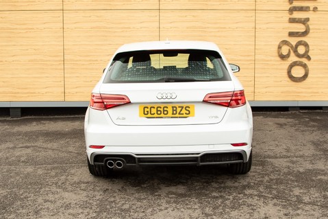 Audi A3 TFSI S LINE 8