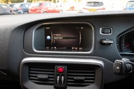 Volvo V40 D2 MOMENTUM NAV PLUS 24