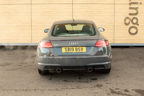 Audi TT TFSI SPORT 8