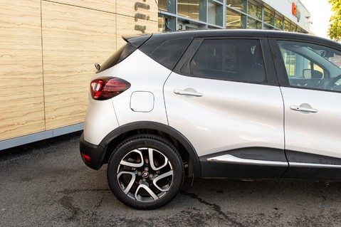 Renault Captur ICONIC DCI 11