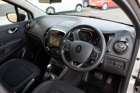 Renault Captur ICONIC DCI 4