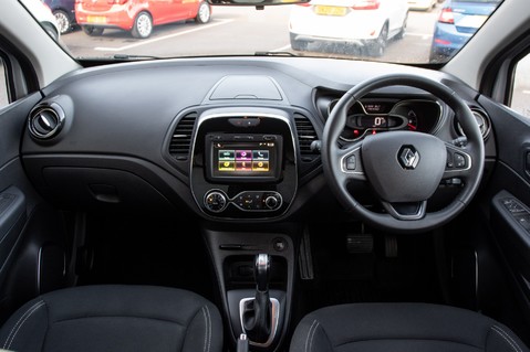 Renault Captur ICONIC DCI 13