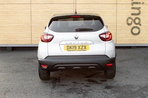 Renault Captur ICONIC DCI 8