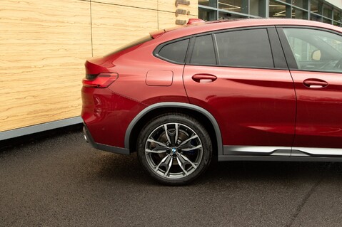 BMW X4 XDRIVE20D M SPORT X 11