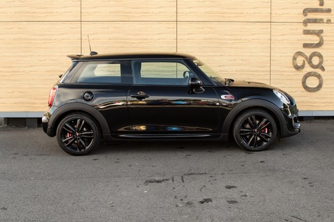 Mini Hatch COOPER S 15