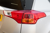 Toyota Rav 4 VVT-I ICON 6