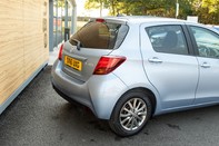 Toyota Yaris VVT-I ICON 10