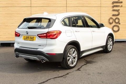 BMW X1 SDRIVE20I XLINE 6