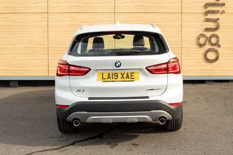 BMW X1 SDRIVE20I XLINE 9