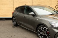 Ford Focus ST-LINE X 9