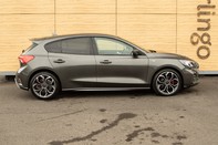 Ford Focus ST-LINE X 15