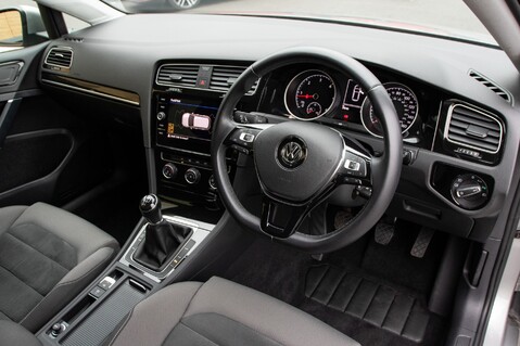 Volkswagen Golf GT TDI 5