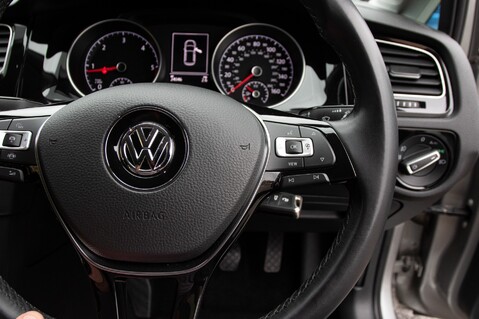 Volkswagen Golf GT TDI 22