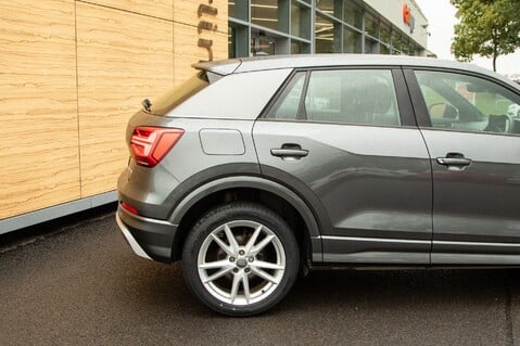 Audi Q2 TFSI S LINE 11