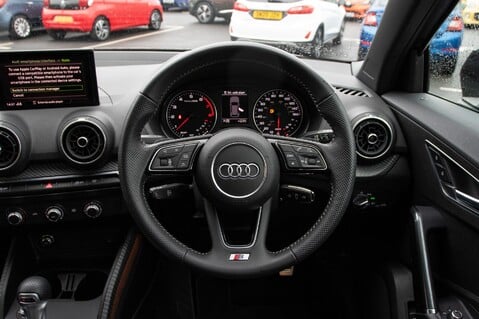 Audi Q2 TFSI S LINE 23