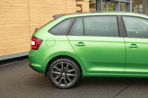 Skoda Rapid SPACEBACK SE SPORT TSI 11