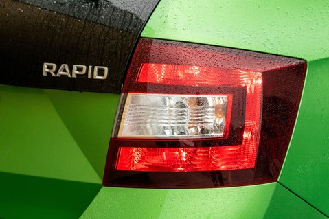 Skoda Rapid SPACEBACK SE SPORT TSI 6