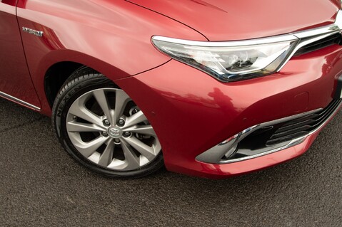 Toyota Auris VVT-I EXCEL TSS 3