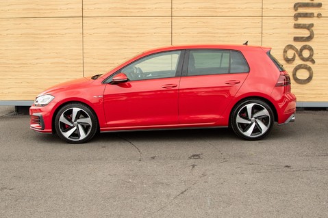 Volkswagen Golf GTI TSI DSG 16