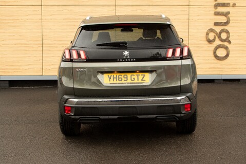 Peugeot 3008 PURETECH S/S ALLURE 8