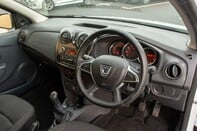 Dacia Logan ESSENTIAL TCE 4