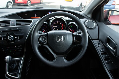 Honda Civic I-DTEC S 23