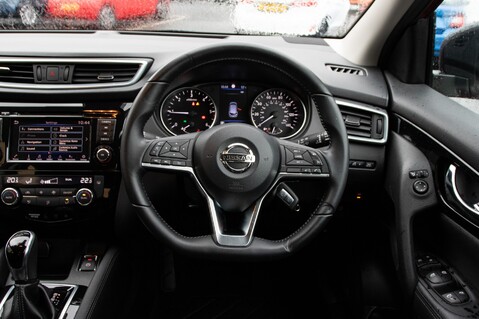 Nissan Qashqai DCI ACENTA PREMIUM DCT 23