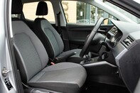 SEAT Arona TSI SE TECHNOLOGY 33