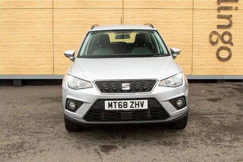 SEAT Arona TSI SE TECHNOLOGY 7