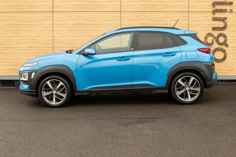 Hyundai KONA T-GDI PLAY 16