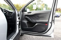 Ford Focus TITANIUM X 18