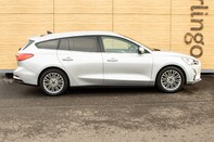 Ford Focus TITANIUM X 16