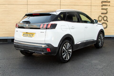 Peugeot 3008 PURETECH S/S GT LINE PREMIUM 6